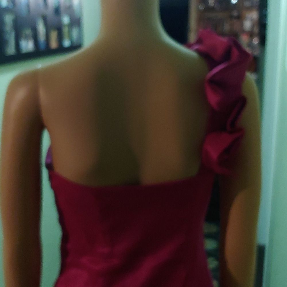 dinner dress  - Picture 2 of 2